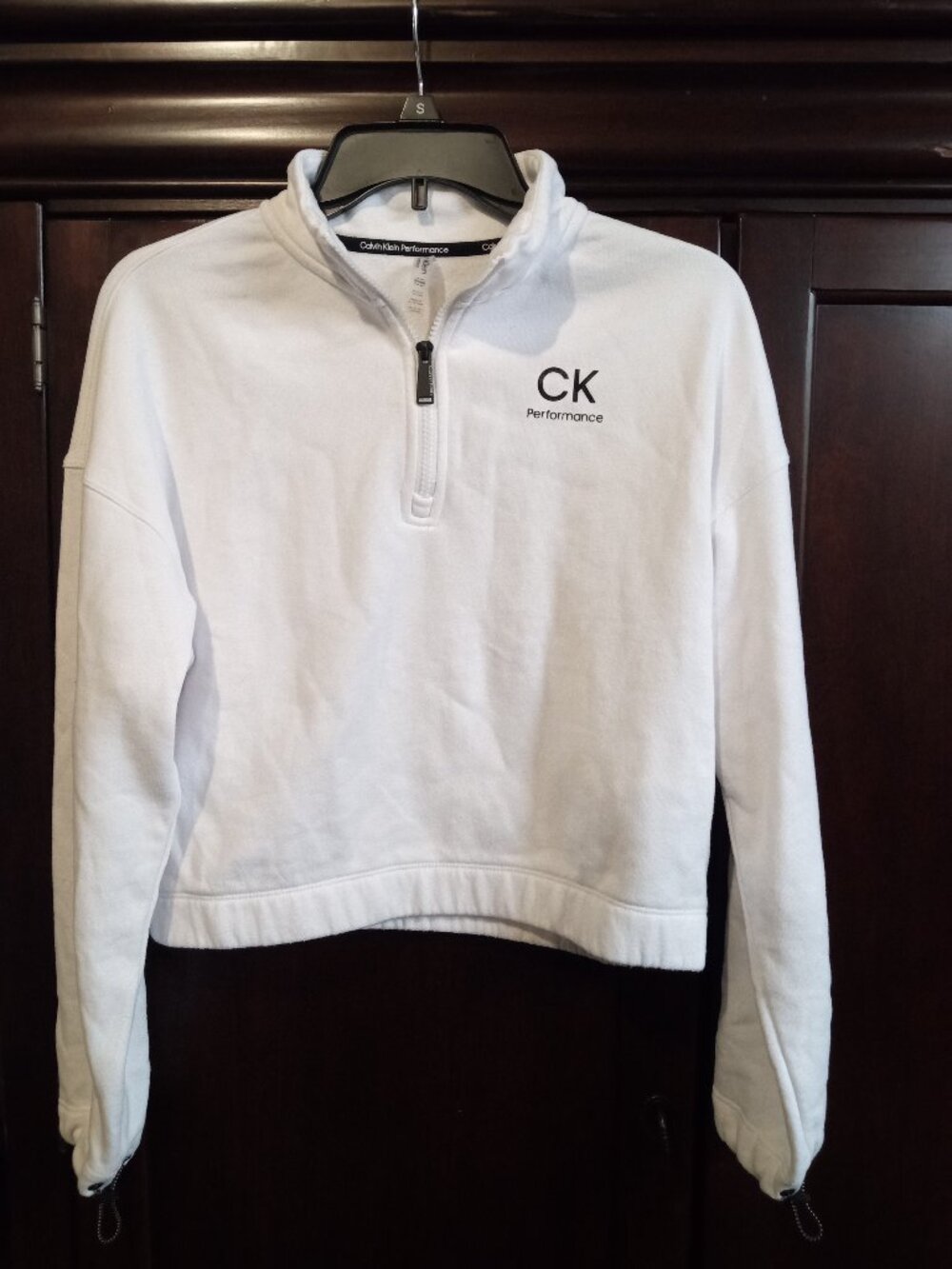 Calvin Klein Crop Top